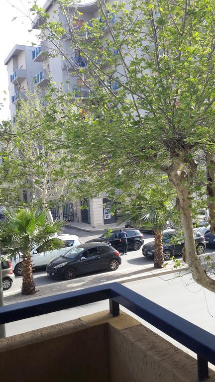 Una Terrazza nel Sole Appartamento di tre camere e terrazza Trapani Esterno foto